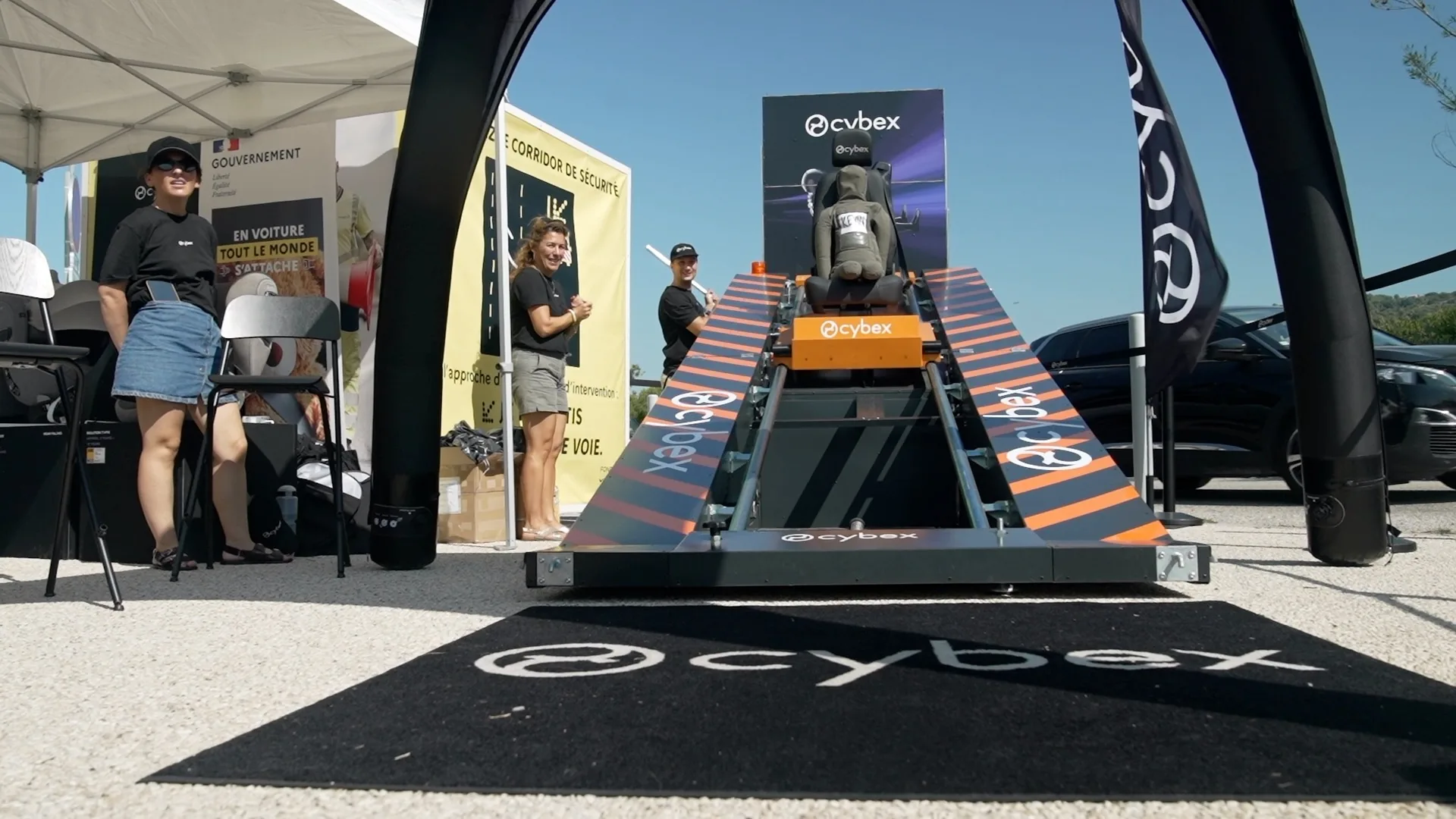 Cybex : sensibiliser au « bien s’attacher » avec un crash-test live
