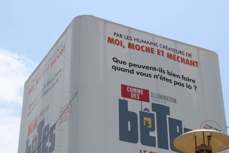 La RFE met en place une opération de Trip Marketing pour le film "comme des bêtes" grâce à un Totem Geant sur les autoroutes vinci